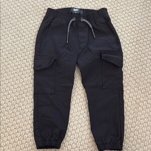 Black Casual Jogger Pants with Elastic Waistband and Tapered Fit